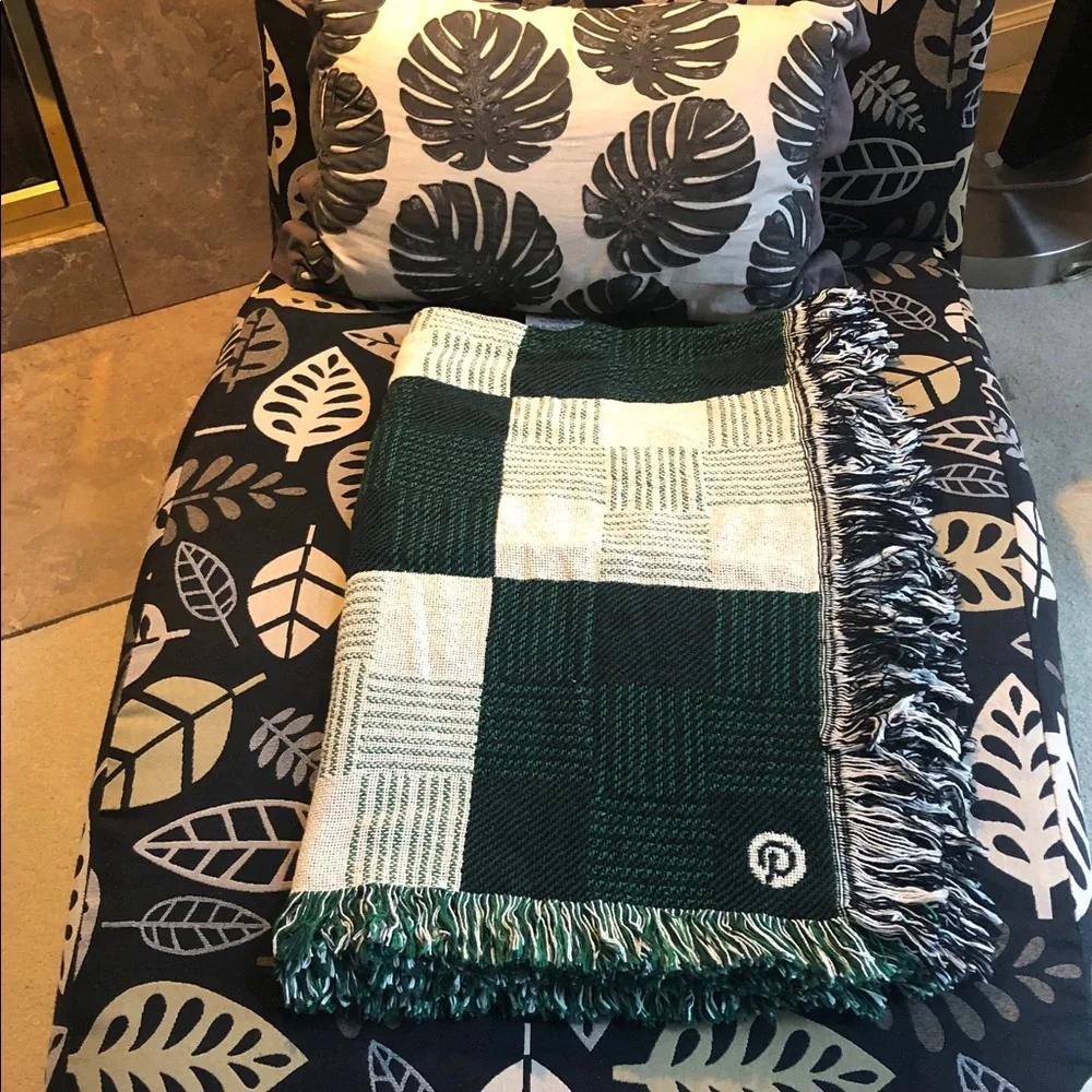 Green Cream Squares 100% Finest Quality Cotton Throw / Bedspread Blanket 50